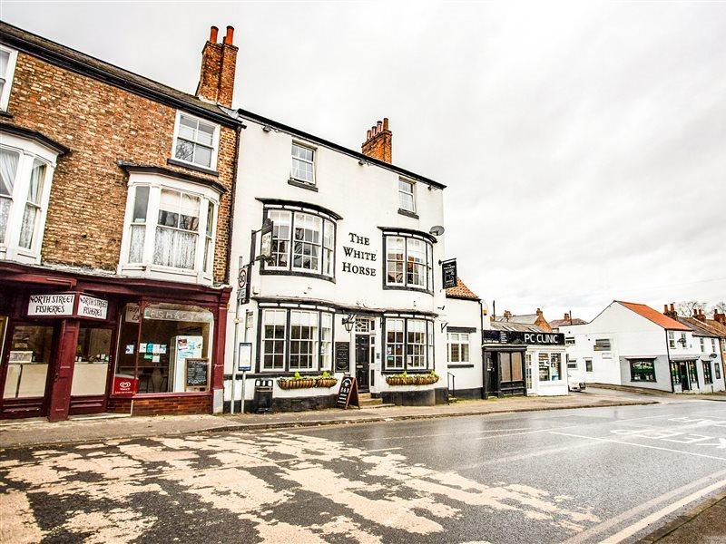 Oyo The White Horse, Ripon North Yorkshire Hotel Ngoại thất bức ảnh