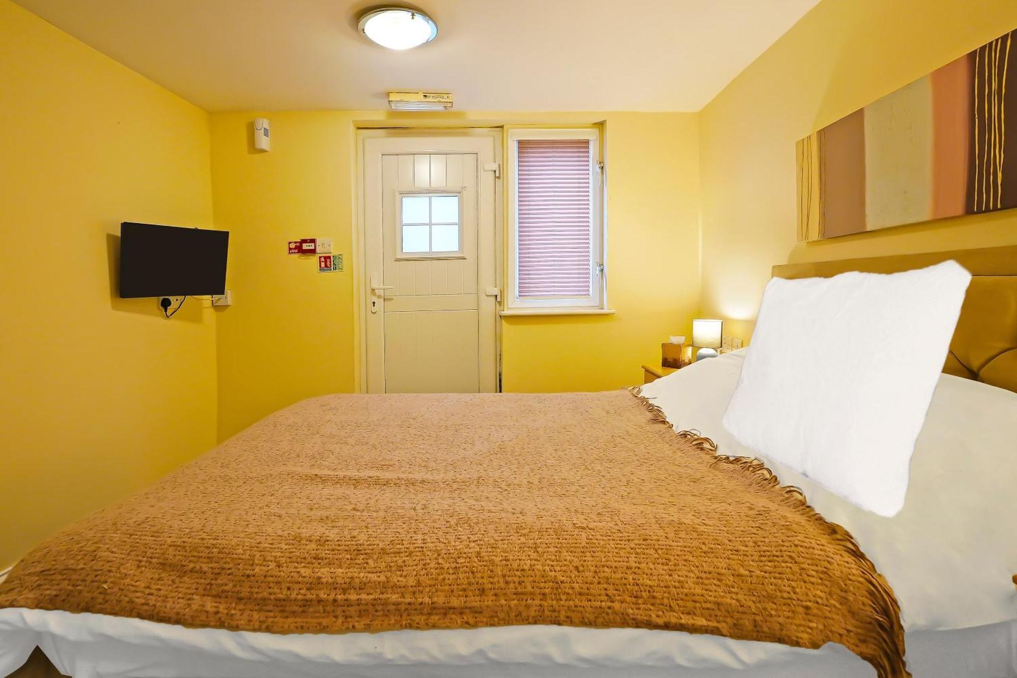 Oyo The White Horse, Ripon North Yorkshire Hotel Ngoại thất bức ảnh