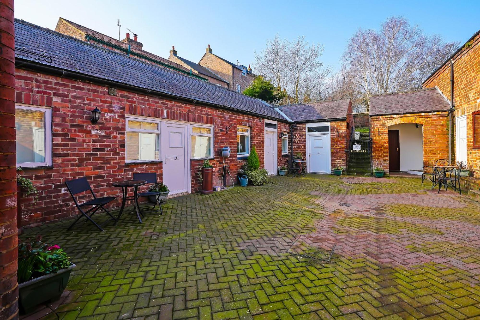 Oyo The White Horse, Ripon North Yorkshire Hotel Ngoại thất bức ảnh
